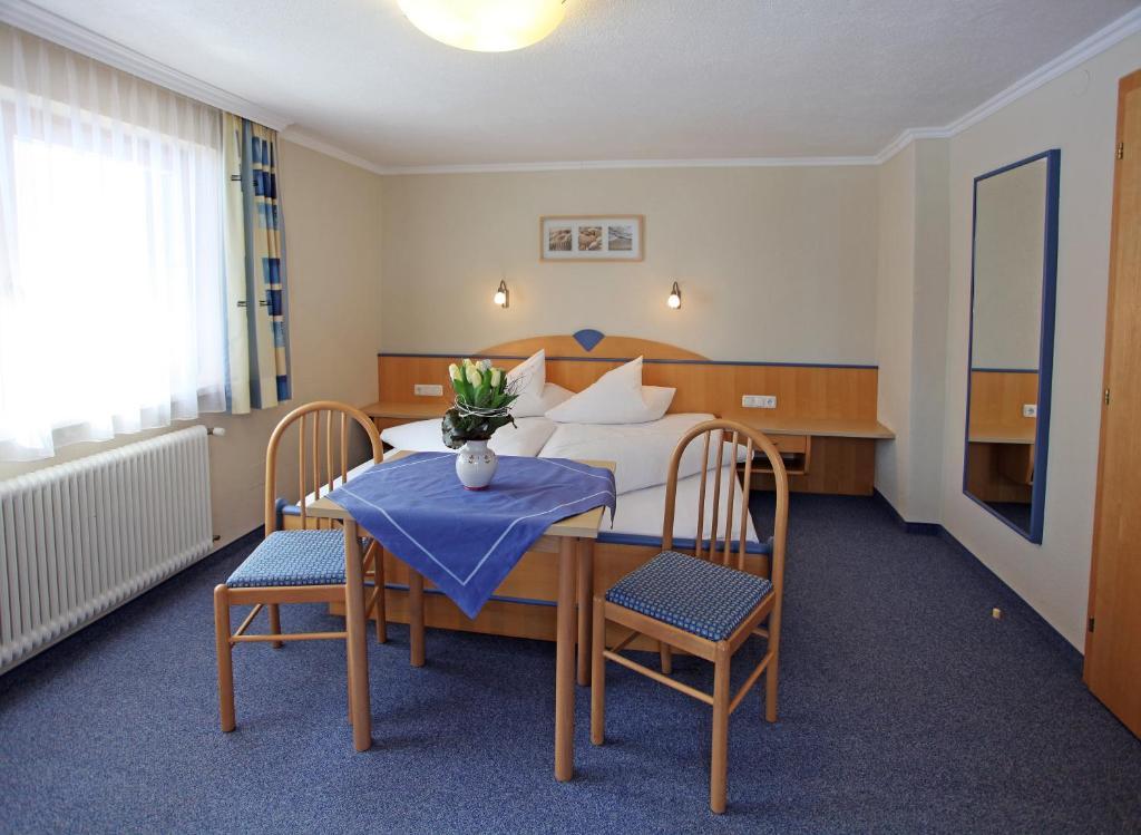 Haus Helga Hotell Kappl  Rom bilde