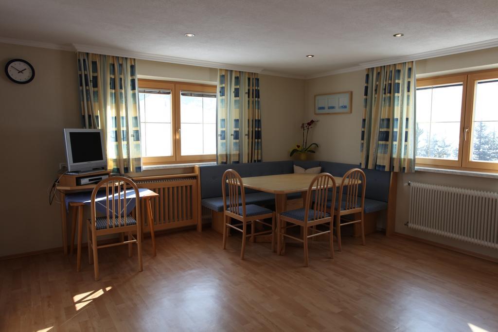Haus Helga Hotell Kappl  Eksteriør bilde